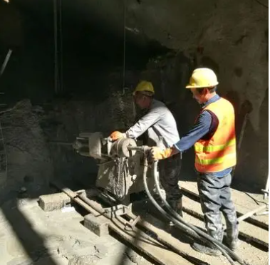 迁西水下抗分散灌浆料特点 水下不分散注浆料介绍